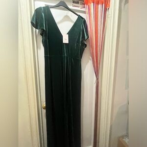 Birdy Grey “Hannah” Emerald Velvet Bridesmaid Dress Size XXL NWT